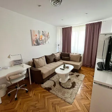 Apartment Elegant Escape