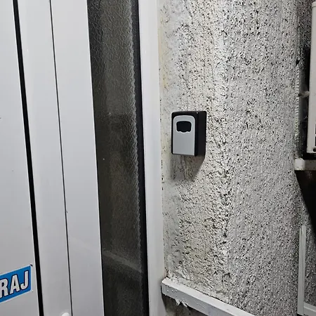 Elegant Escape Apartment Belgrad